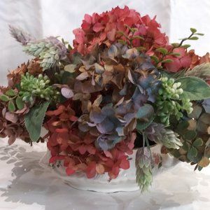 Homer Laughlin Priscilla gravy boat w hydrangeas